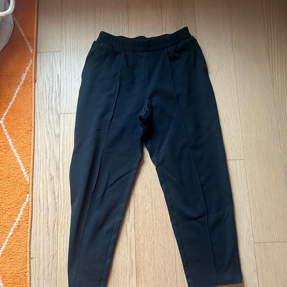 Women’s Black Pants